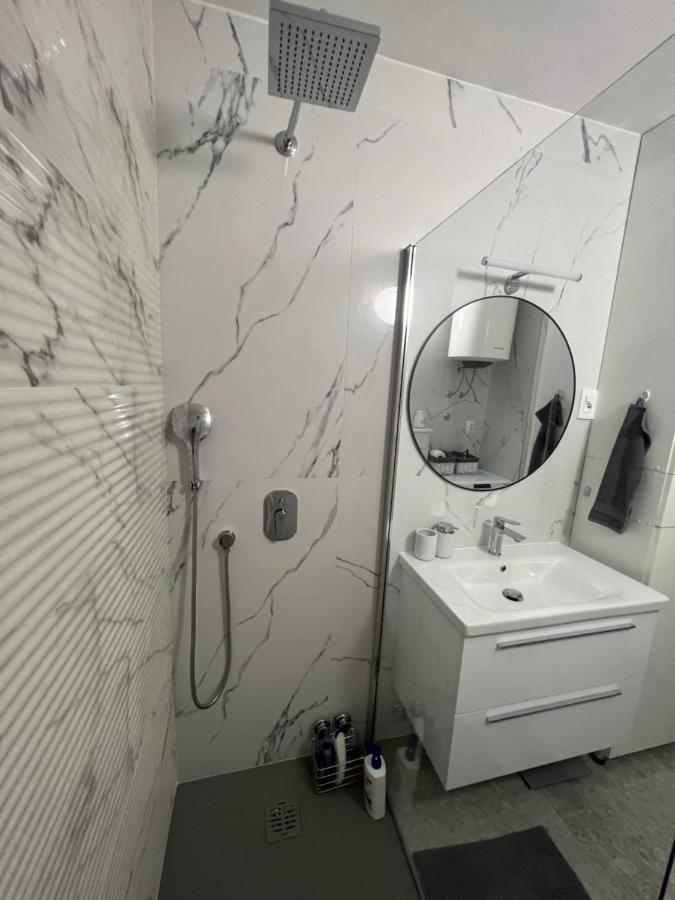 City Center Apartment Twiggy Makarska Exterior photo