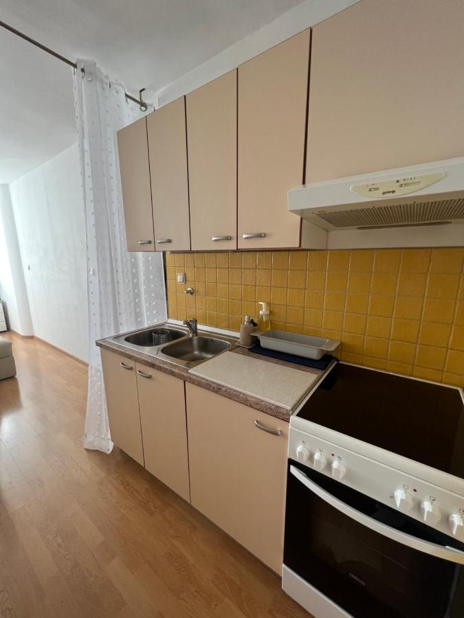 City Center Apartment Twiggy Makarska Exterior photo